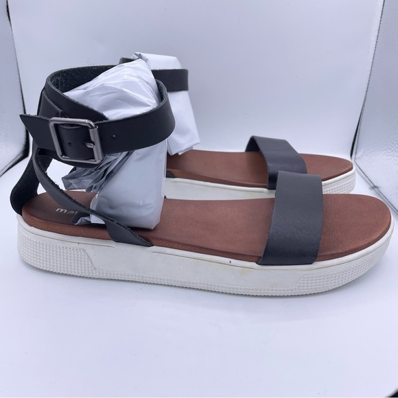 MAURICES black leather ankle strap platform sandals women Size 11 - Picture 12 of 12